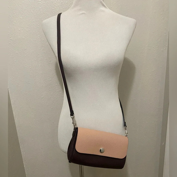 Coach Handbags - *NWOT* COACH Reversible Crossbody in Oxblood & Pink